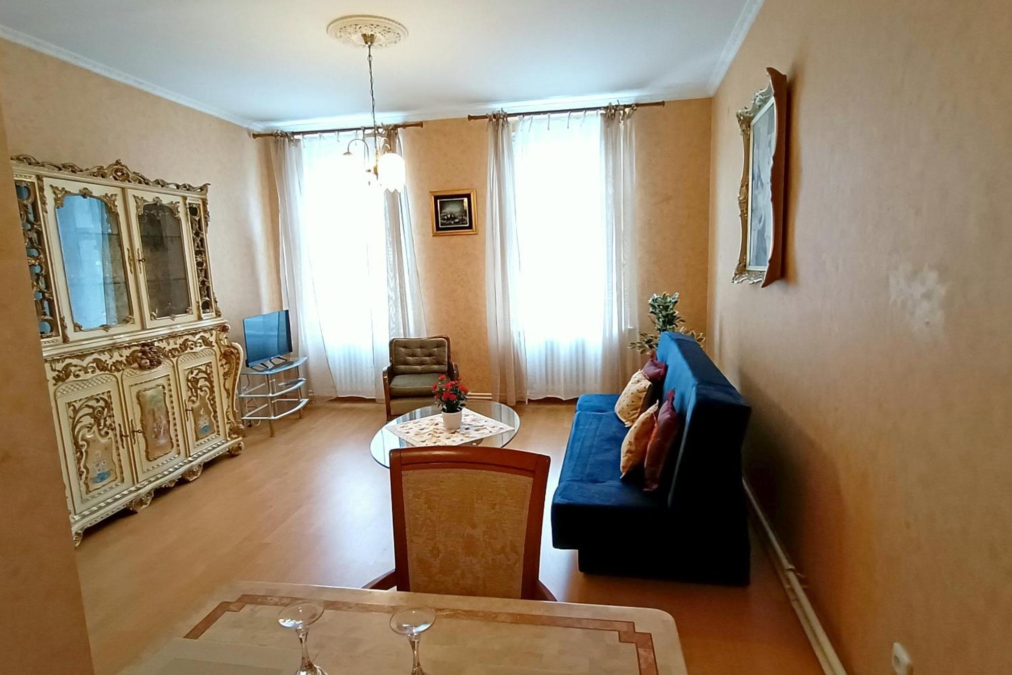 Stubsi With Colonnade View * 卡罗维发利