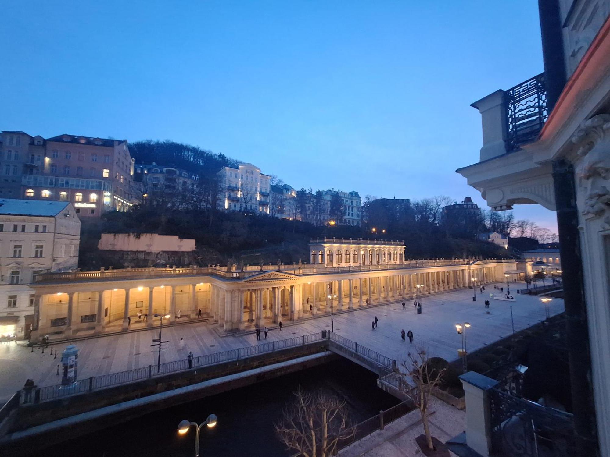 Apartment Stubsi With Colonnade View *