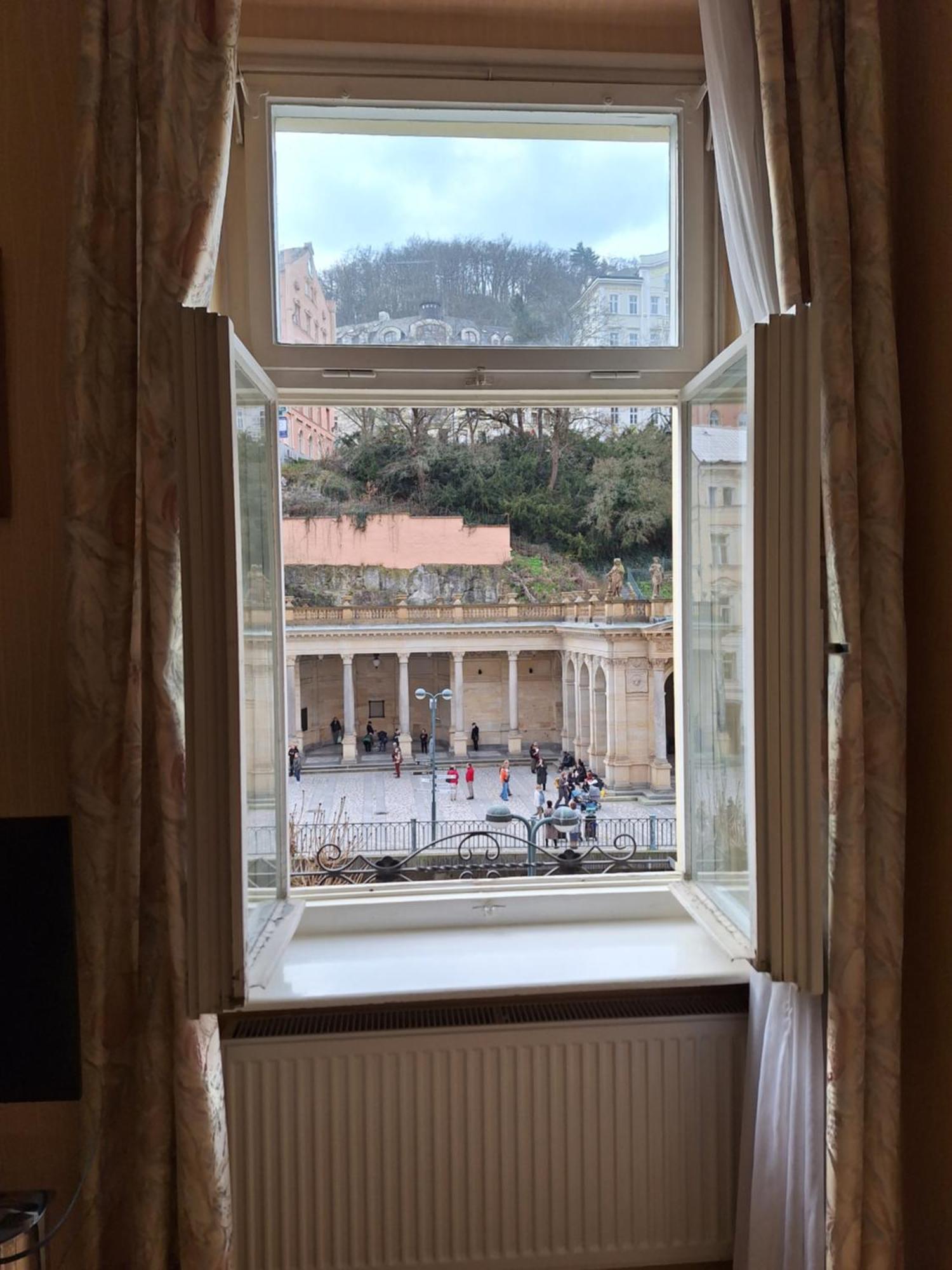 Stubsi With Colonnade View *